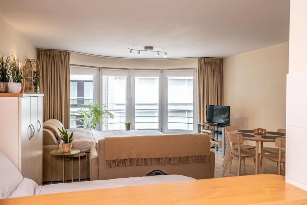 Top Studio Knokke Bij Zeedijk! Eksteriør billede